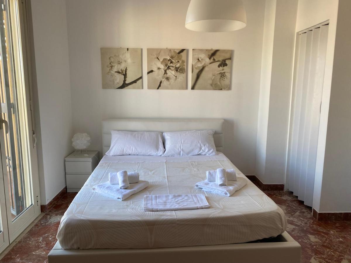 Bed and breakfast Dariopeace15 Station